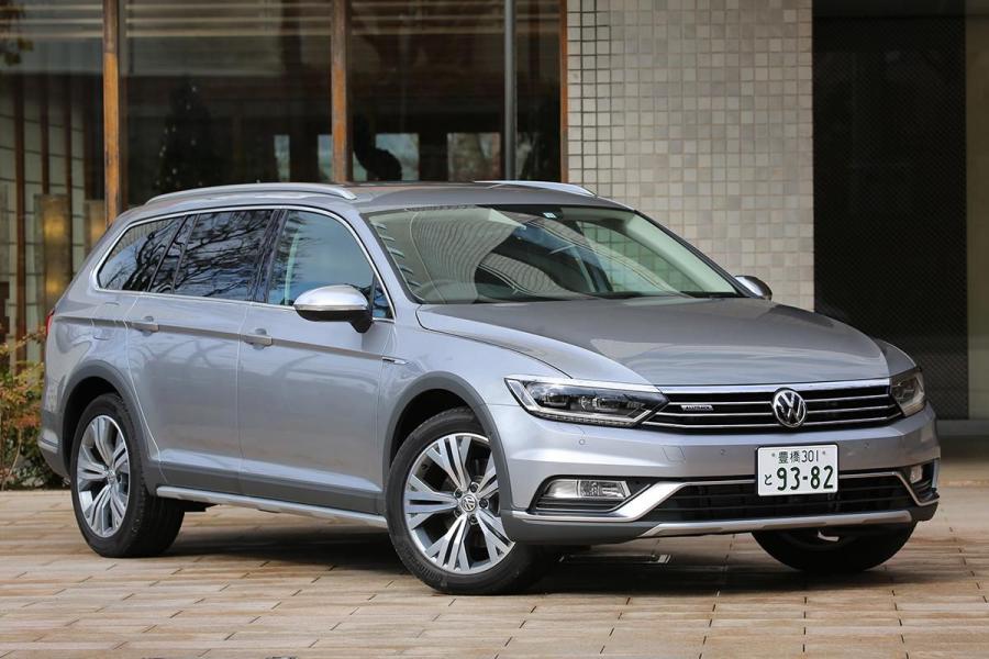  Volkswagen Passat Alltrack (B8) 2015 года  (JP) (фото 1 из 19)